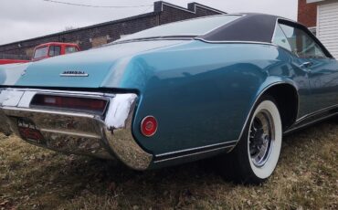 Buick-Riviera-1969-2-Dr-29
