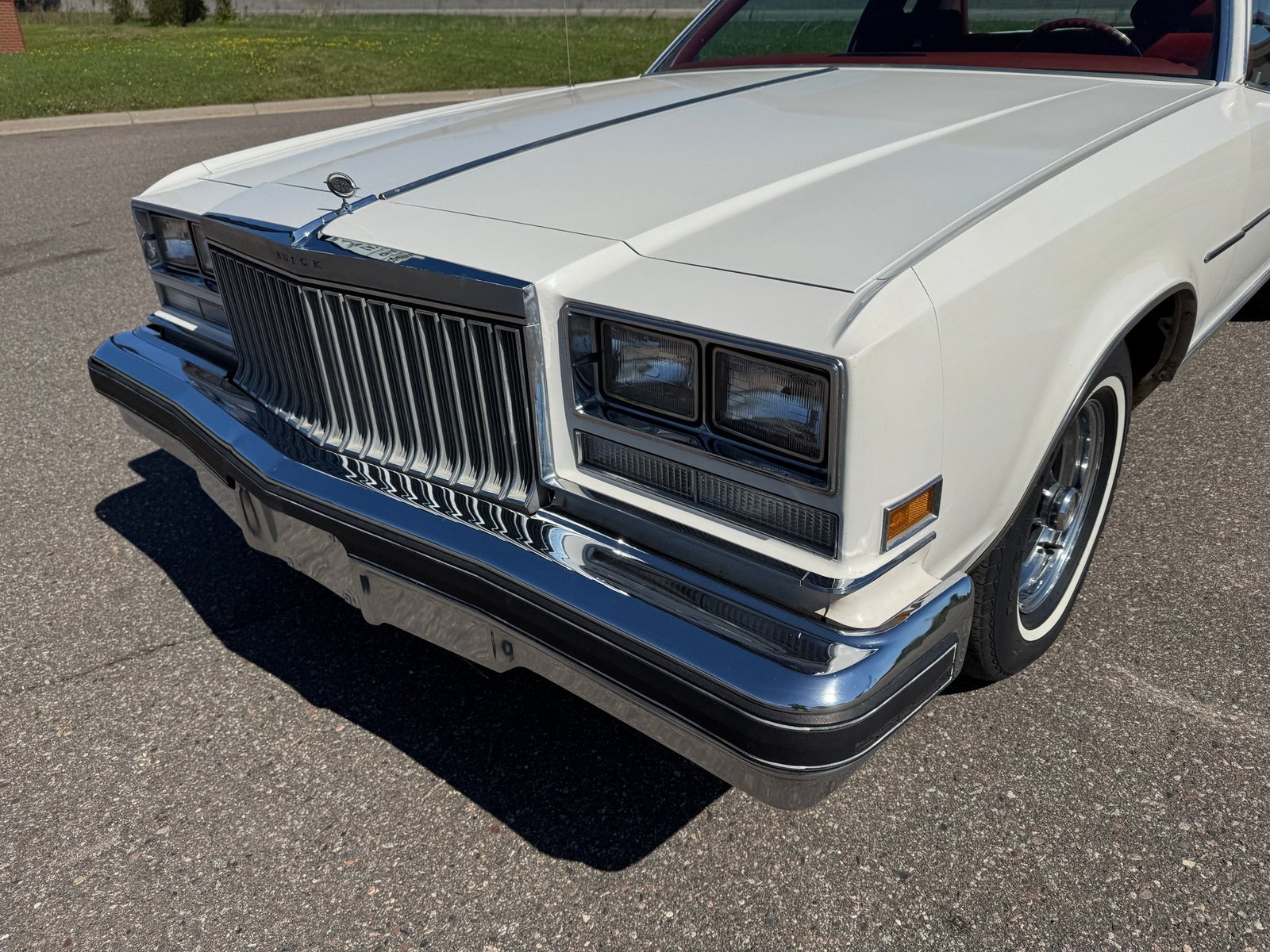 Buick-Riviera-1977-Coupe-18