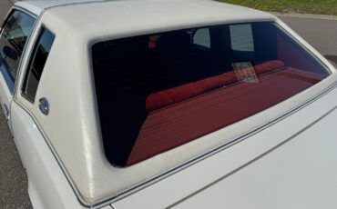 Buick-Riviera-1977-Coupe-38