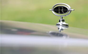 Buick-Riviera-1985-COUPE-9