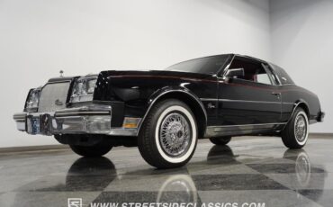 Buick-Riviera-1985-Hardtop-18