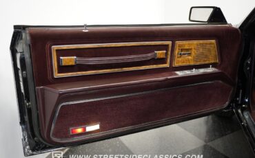 Buick-Riviera-1985-Hardtop-33
