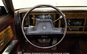 Buick-Riviera-1985-Hardtop-35