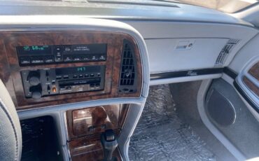 Buick-Riviera-1991-brown-12