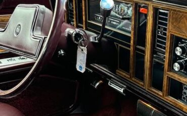 Buick-Riviera-luxury-1985-white-10
