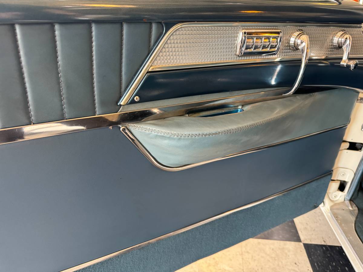 Buick-Roadmaster-1954-white-1