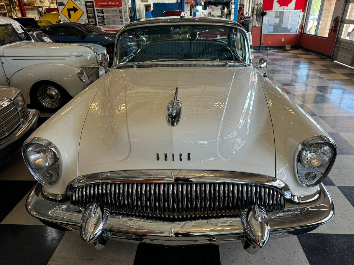 Buick-Roadmaster-1954-white-10