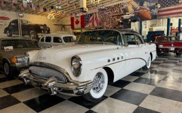 Buick-Roadmaster-1954-white-17