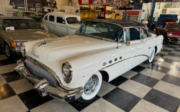 Buick-Roadmaster-1954-white