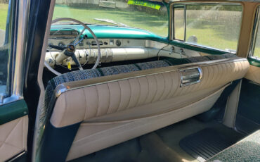 Buick-Roadmaster-1955-Sedan-15