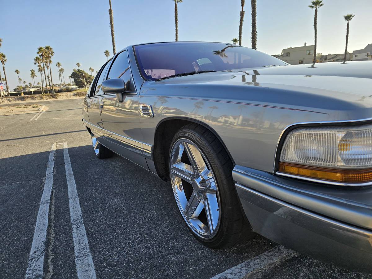 Buick-Roadmaster-1994-blue-10