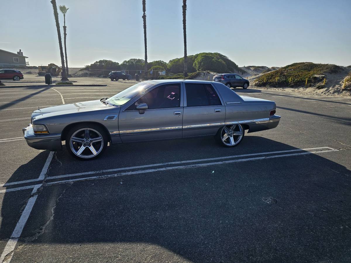 Buick-Roadmaster-1994-blue