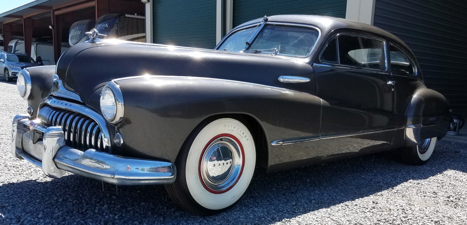 Buick Roadmaster Sedanette 1947 Sedan