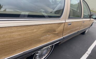 Buick-Roadmaster-estate-wagon-1995-11