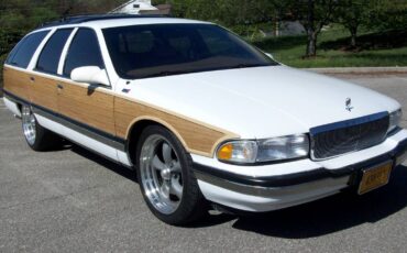 Buick-Roadmaster-estate-wagon-1995-white-1