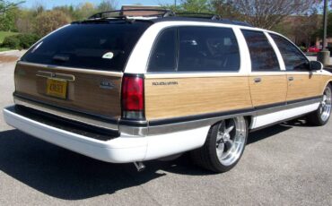 Buick-Roadmaster-estate-wagon-1995-white-2