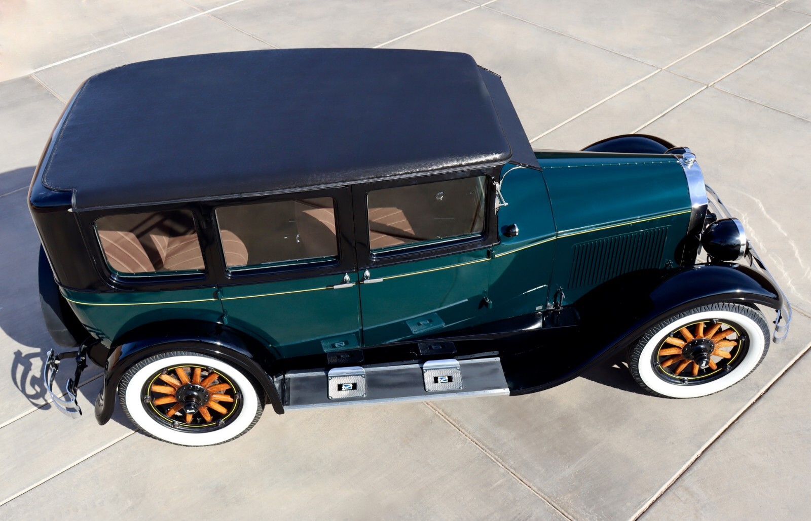 Buick-Six-Sedan-Restored-Antique-1928-Sedan-16
