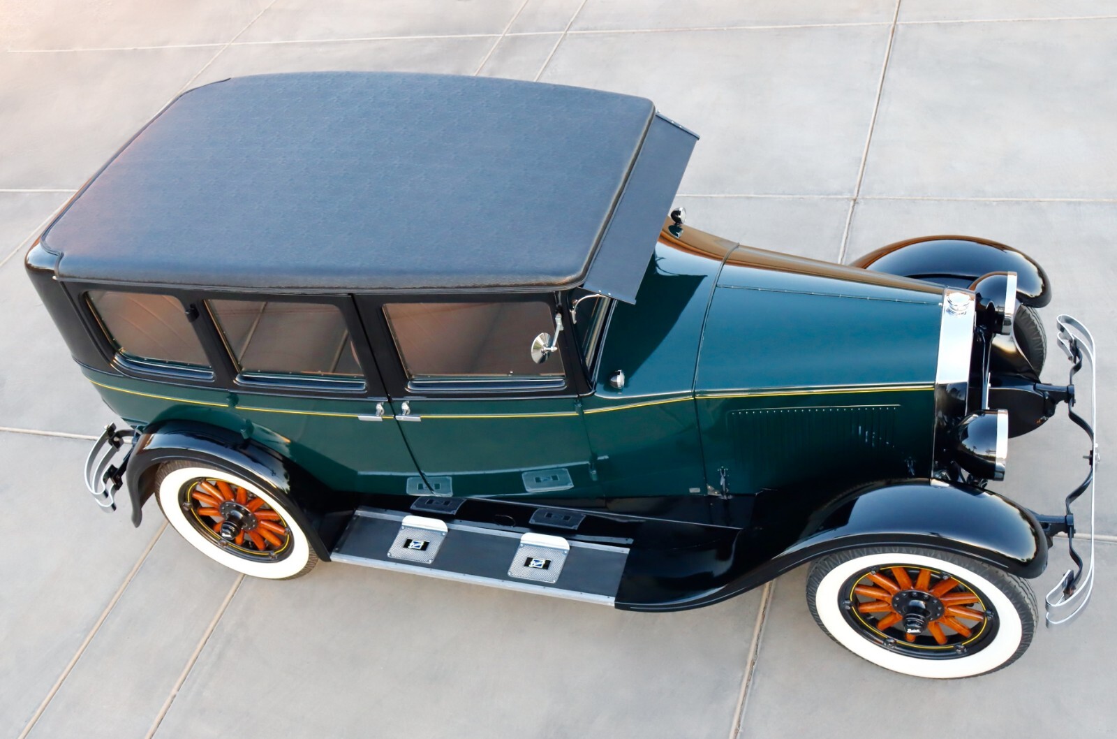 Buick-Six-Sedan-Restored-Antique-1928-Sedan-17