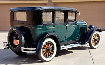 Buick-Six-Sedan-Restored-Antique-1928-Sedan-19