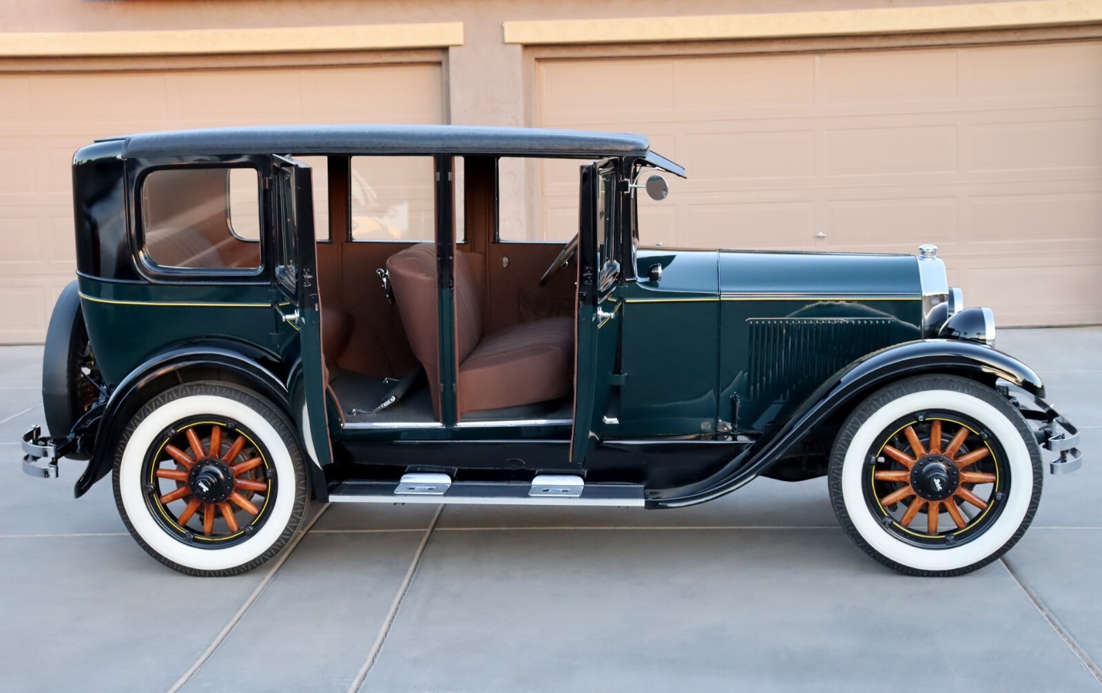 Buick-Six-Sedan-Restored-Antique-1928-Sedan-34