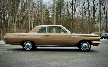 Buick-Skylark-1963-4
