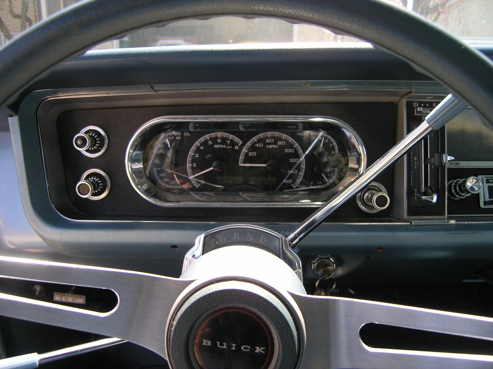 Buick-Skylark-1965-Coupe-14