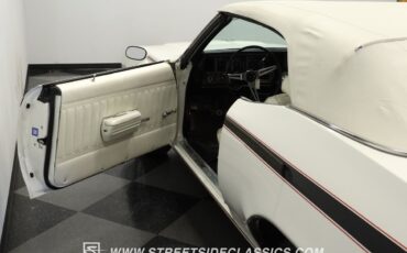 Buick-Skylark-1971-Convertible-32