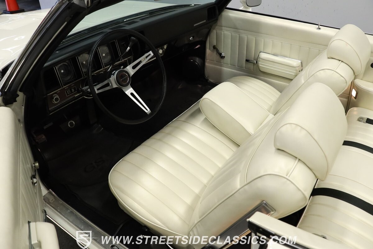 Buick-Skylark-1971-Convertible-4