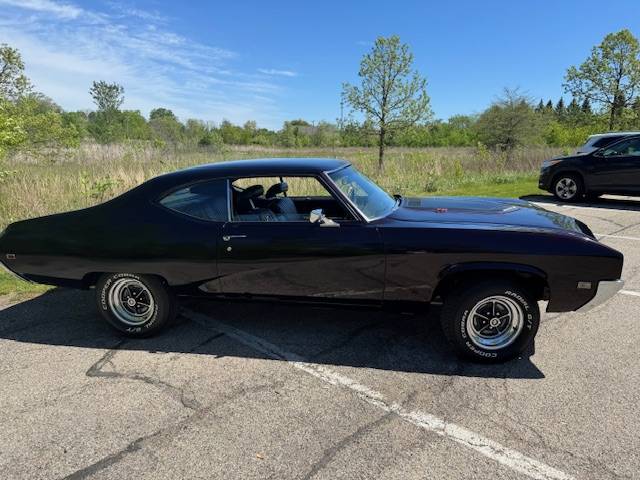 Buick-Skylark-gs-clone-1969-custom-5