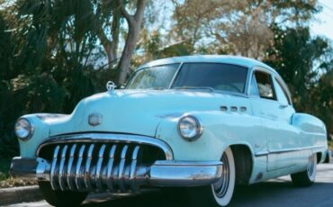 Buick-Super-1950-Hatchback-1