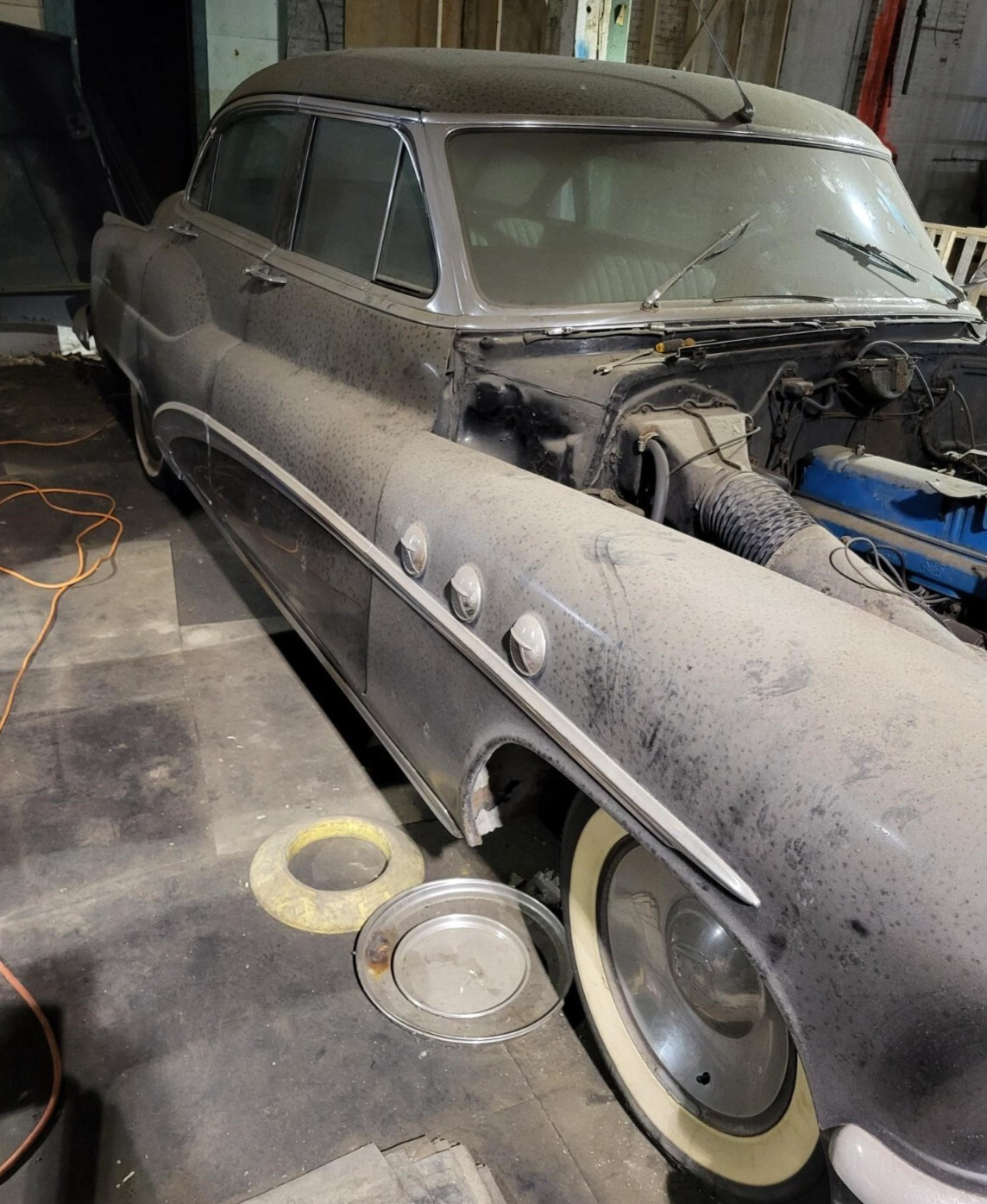 Buick-Super-1952-Sedan-1