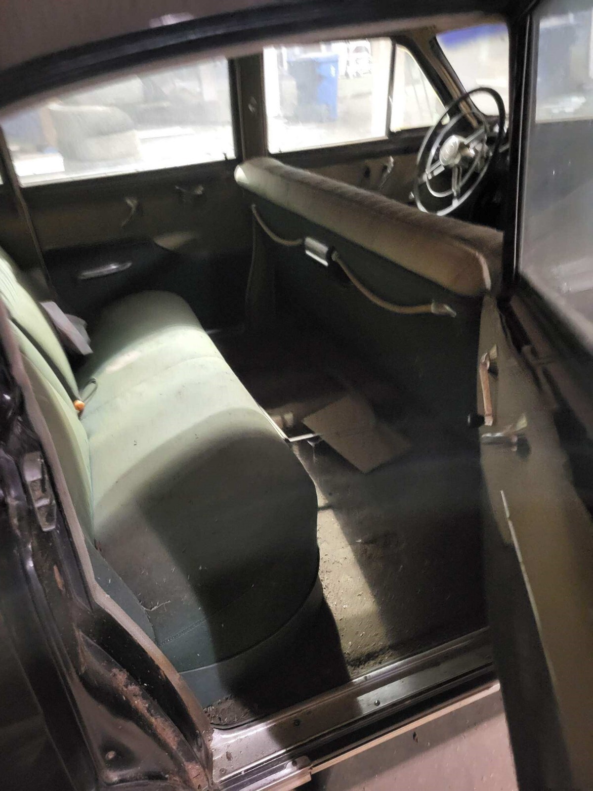 Buick-Super-1952-Sedan-4