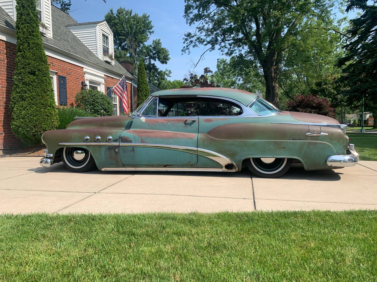 Buick-Super-1952-green-2