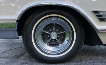 Buick-Wildcat-1966-Coupe-10