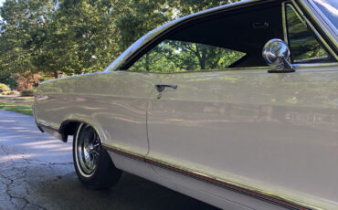 Buick-Wildcat-1966-Coupe-20
