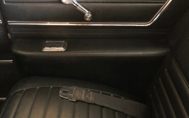 Buick-Wildcat-1966-Coupe-35