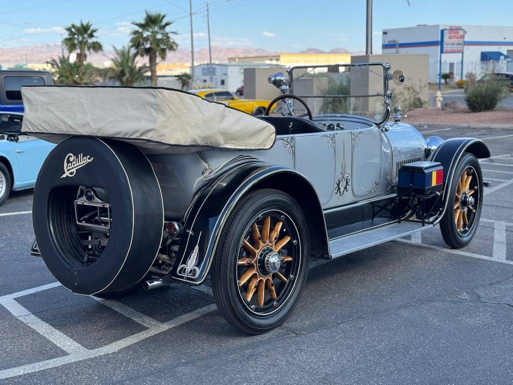 Cadillac-55-phaeton-1917-silver-1