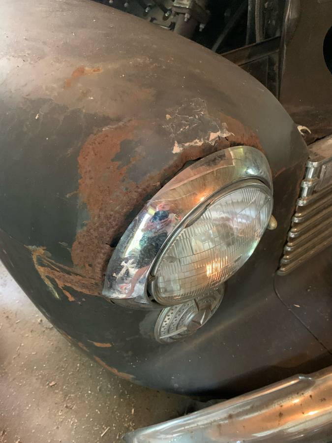 Cadillac-60-special-1941-9