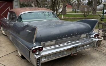 Cadillac-60s-fleetwood-1958-grey-1