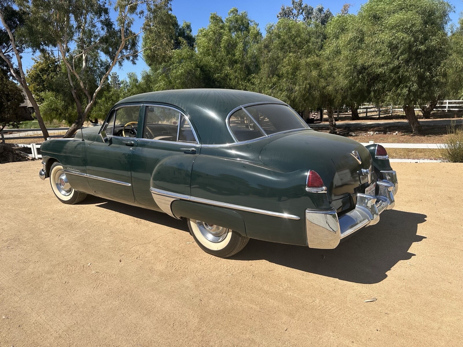 Cadillac-61-1949-1