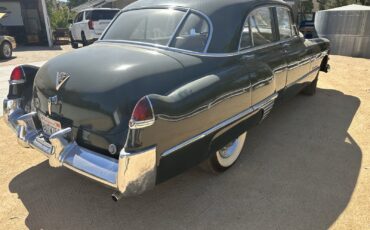 Cadillac-61-1949-3