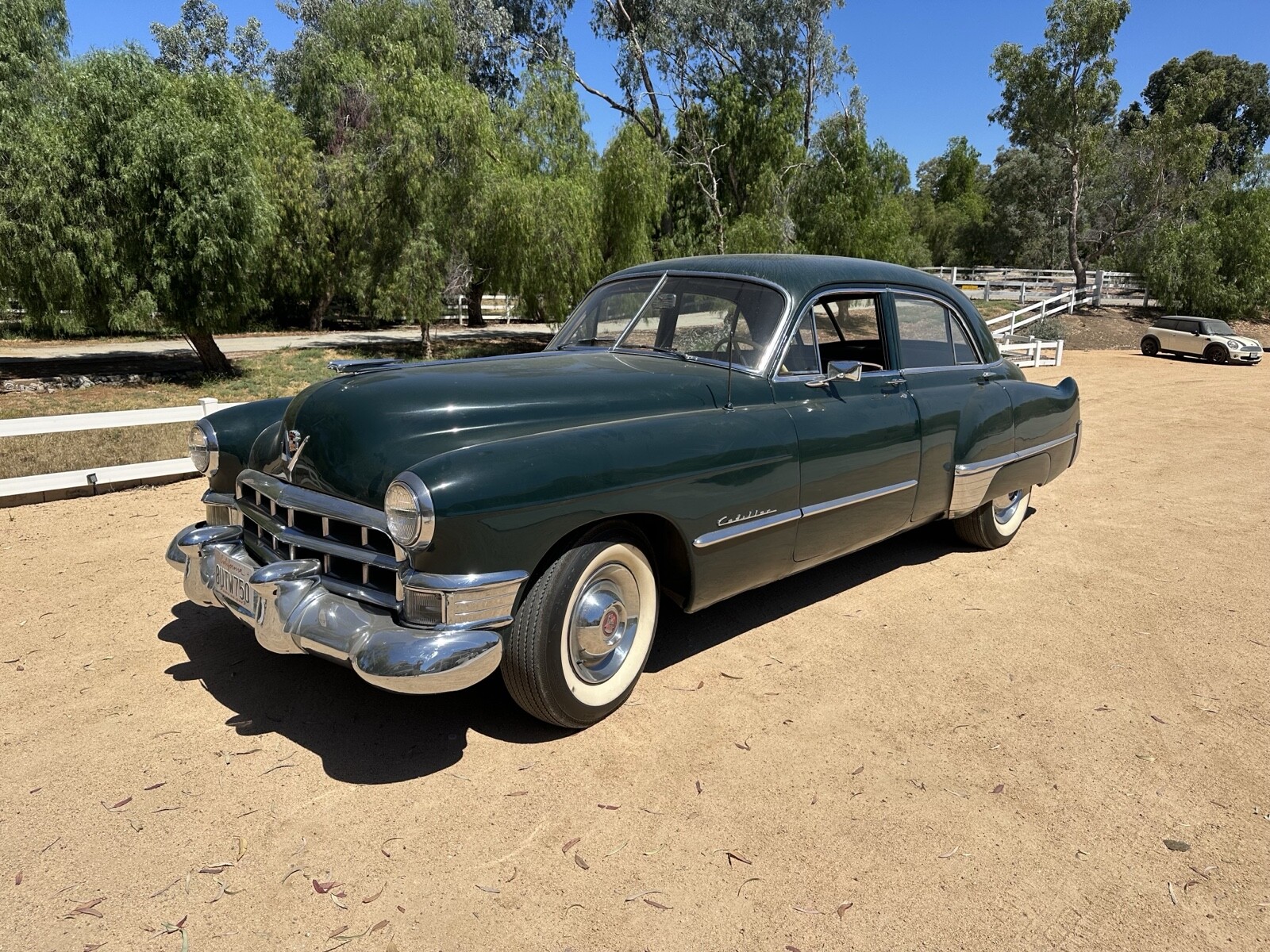 Cadillac-61-1949-4
