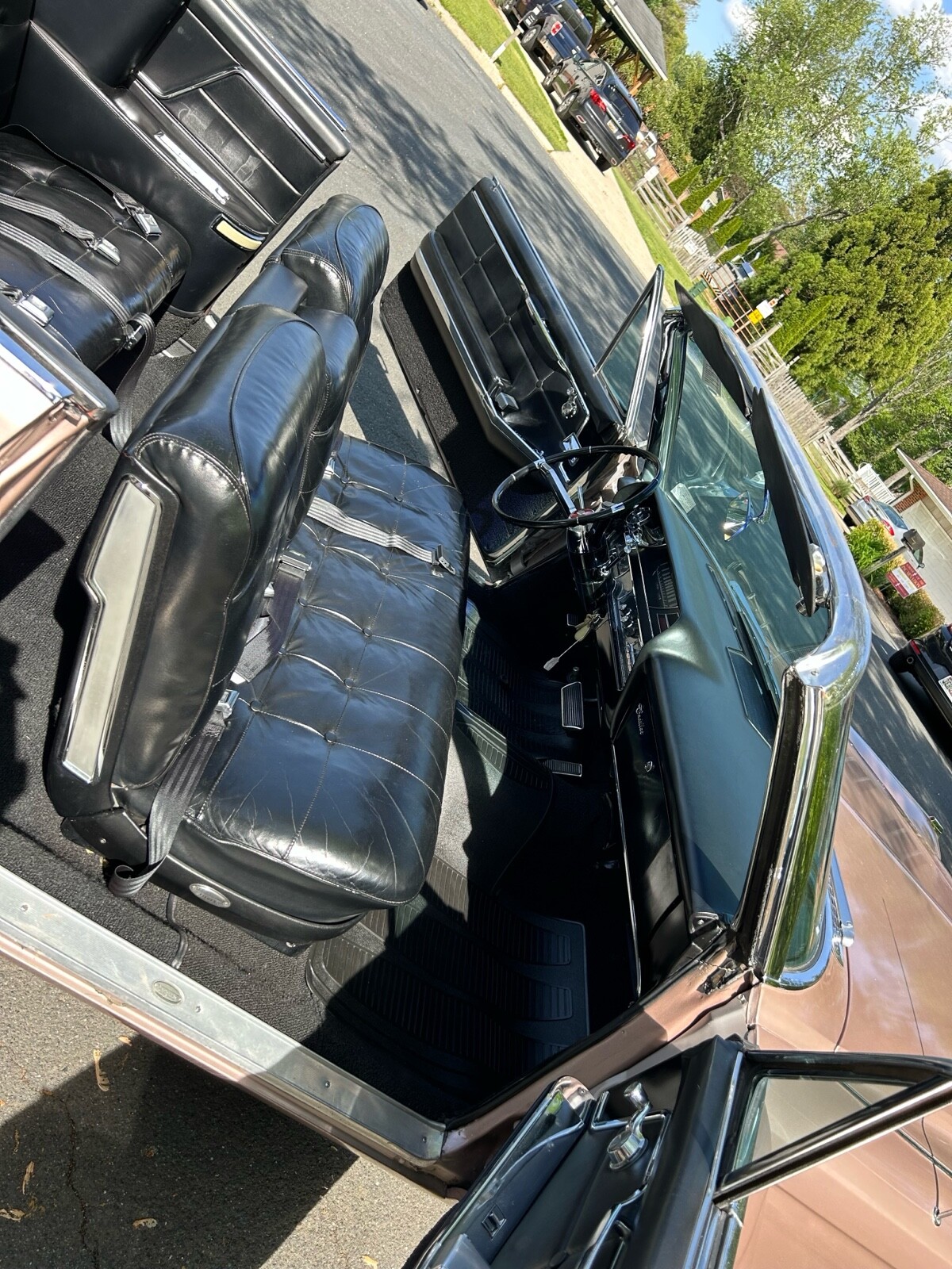 Cadillac-62-Convertible-1963-Convertible-18