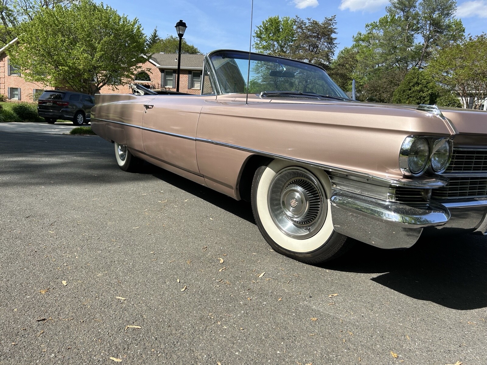 Cadillac-62-Convertible-1963-Convertible-2