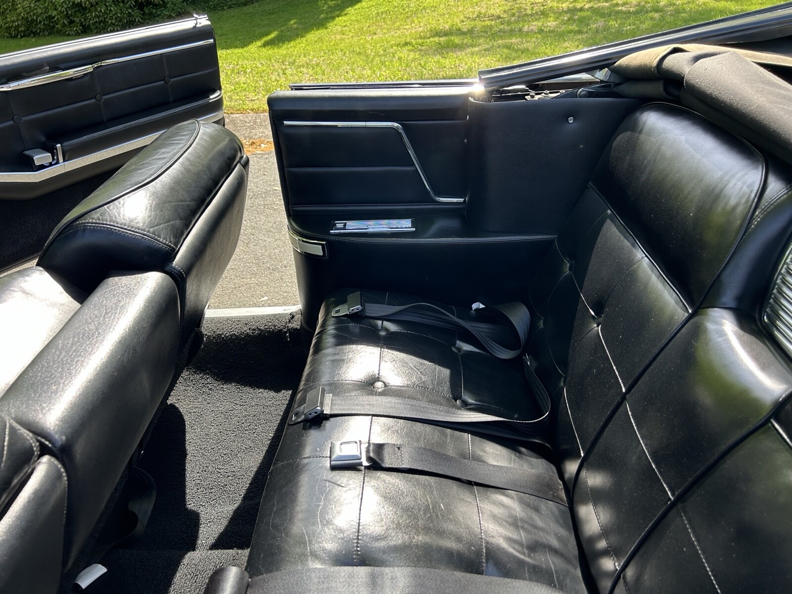 Cadillac-62-Convertible-1963-Convertible-23