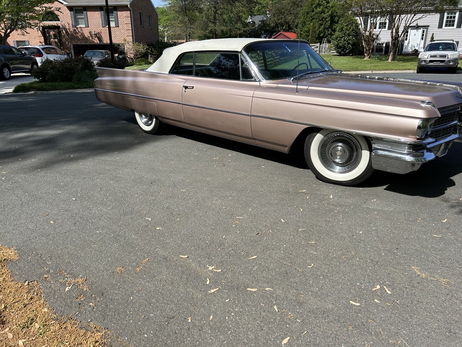 Cadillac-62-Convertible-1963-Convertible-7