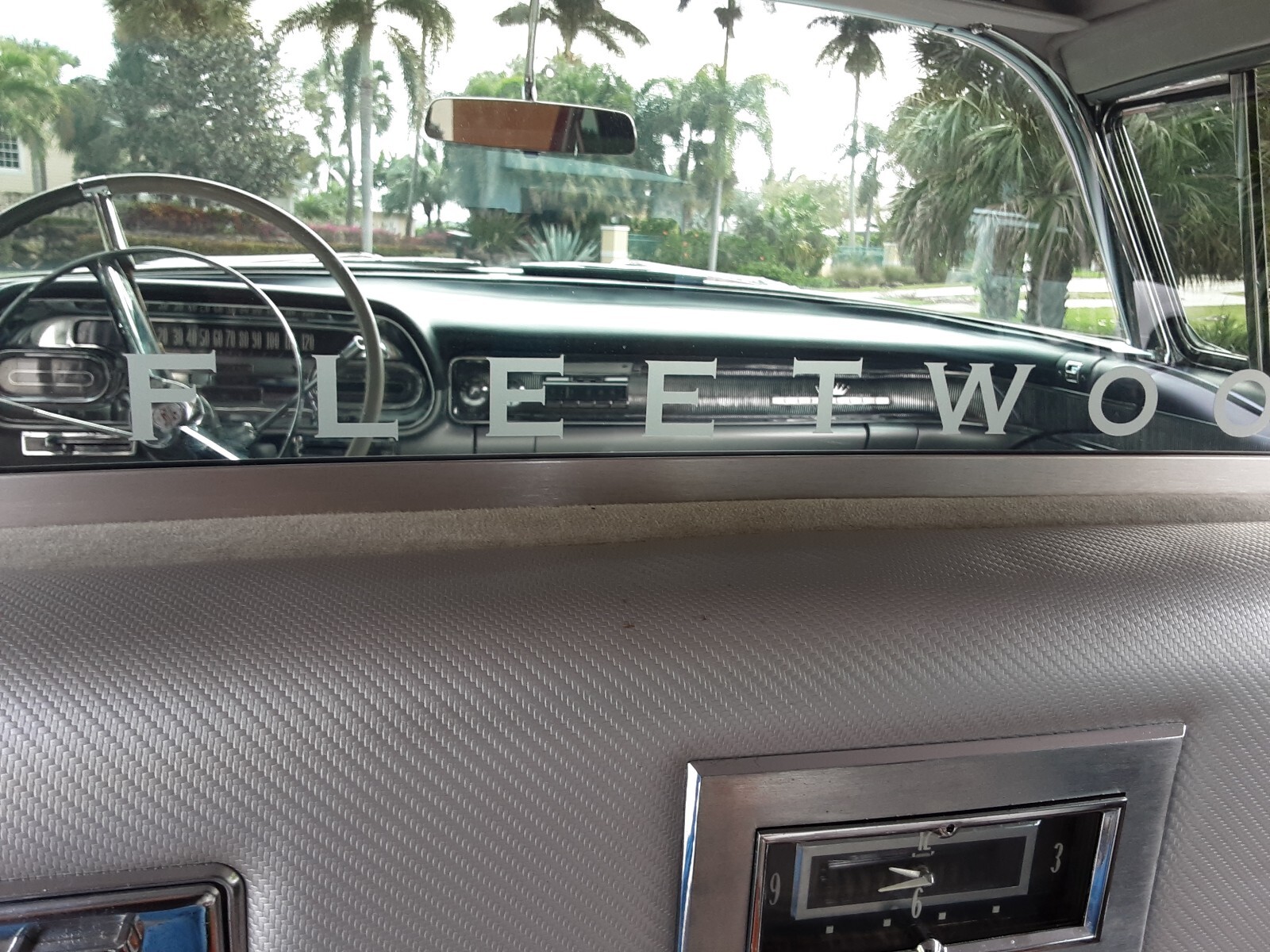 Cadillac-62-Sedan-1958-15