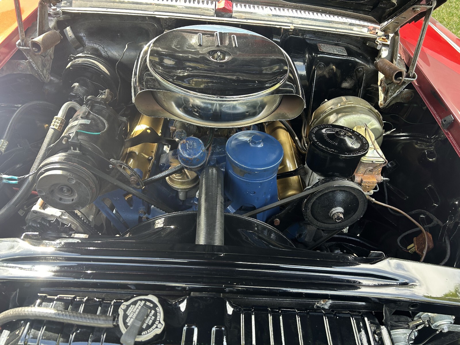 Cadillac-62-Sedan-1958-20