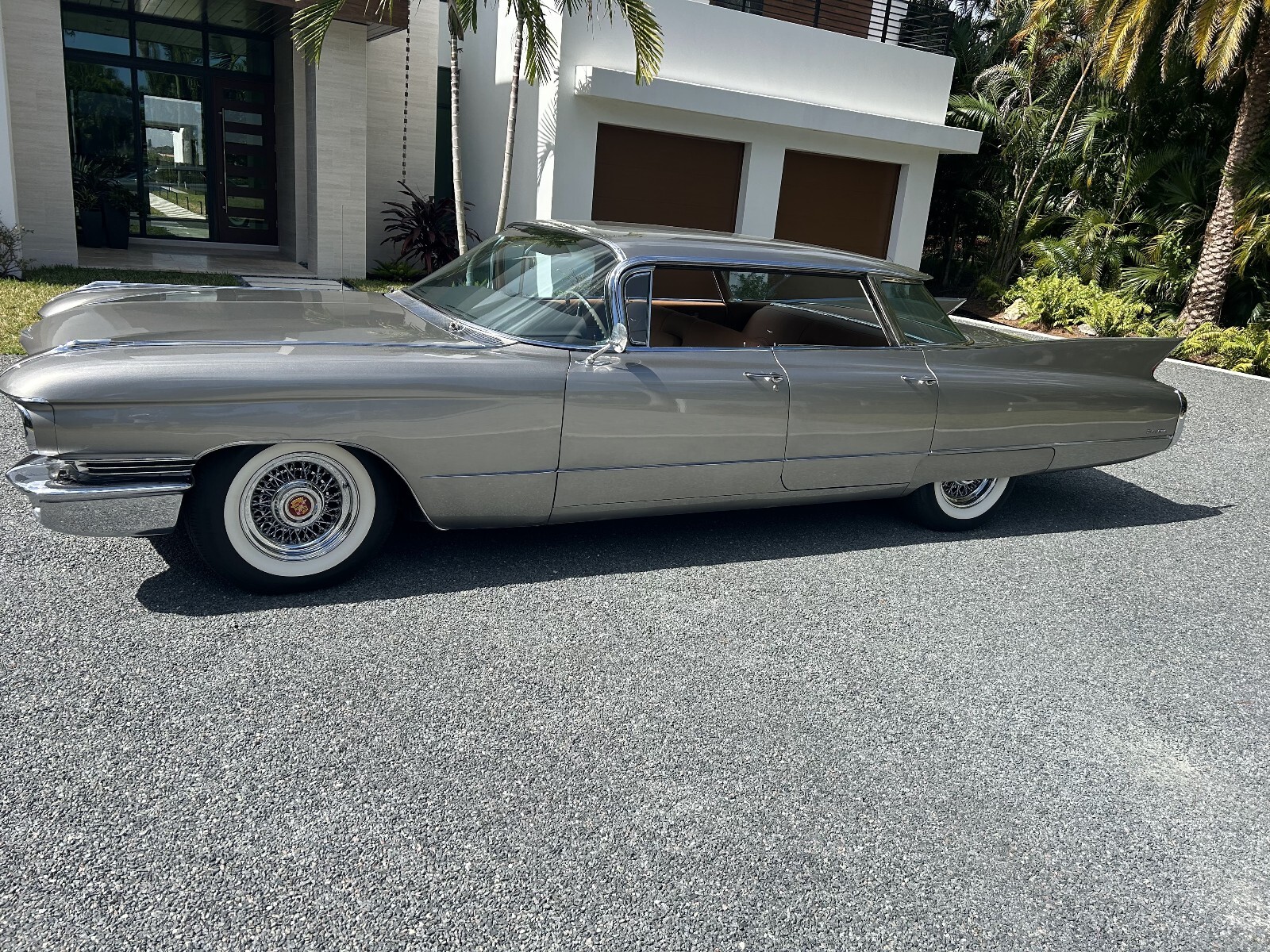 Cadillac-62-Sedan-1960-10