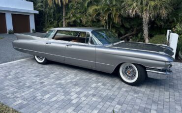 Cadillac-62-Sedan-1960-8